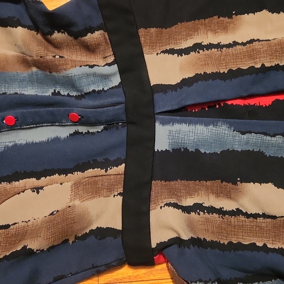 ๐๐ Like new! Rmo & Jul swing dress 3/4 sleeve red, blue, brown, tan size small - Picture 3 of 7